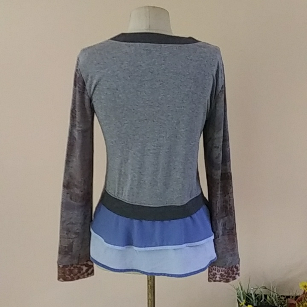 Elisa Cavaletti Top. - Picture 3 of 7